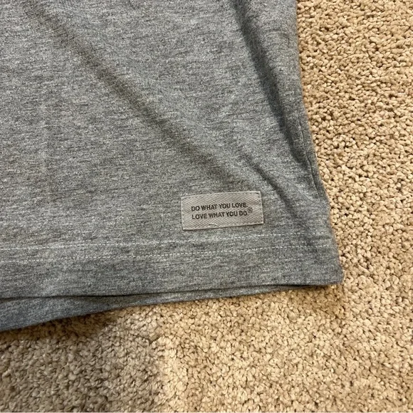 Men’s XXL Life Is Good Shirt - Picture 7 of 9